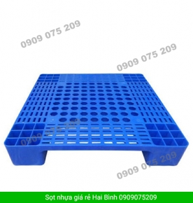 Pallet nhựa một mặt dan lưới kích thước: 1100 x 1100 x 150mm.